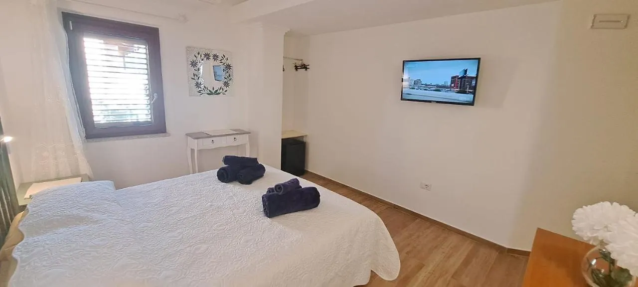 Πανσιόν San Teodoro Rooms Ιταλία